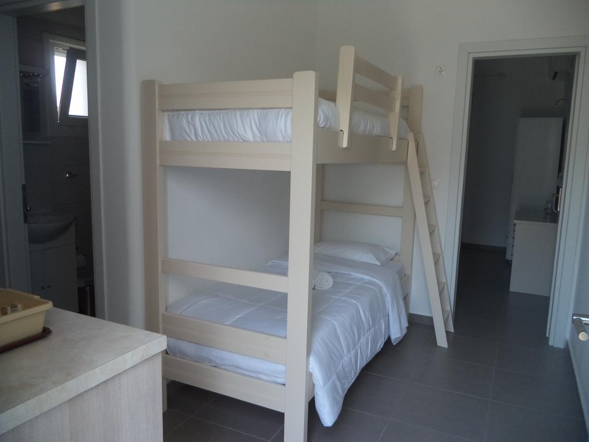 Taxiarchis Studios Agios Georgios  Экстерьер фото